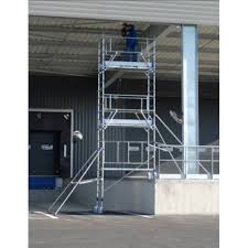 Echafaudage Roulant Tubesca Comabi Totem 2 Line 180 Hauteur De Travail 4 85 M