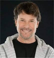 Performer of the week announcement