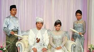 Check spelling or type a new query. Kisah Cinta Engku Emran Sebelum Bertemu Laudya Cynthia Bella Liputan6 Com Line Today