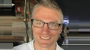 Dana Whitman's Instagram, Twitter & Facebook