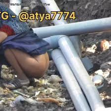 Indian aunty shitting - video 4 - ThisVid.com