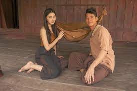 Tee phasux #thaiceleb #thai #ymthai #yellowmenace #asianfashion. Diharapkan Fans Berjodoh 10 Foto Keakraban Mario Maurer Dan Davika Hoorne
