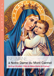Ce bracelet religieux en corde noire est composé de perles dorées et d'une perle blanche ainsi qe d'une ravissante médaille moderne de notre dame du mont carmel. Neuvaine A Notre Dame Du Mont Carmel