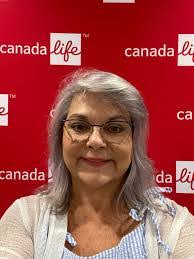 Paulette Cote's Instagram, Twitter & Facebook