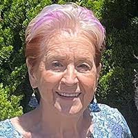 Michelle Eaker's Instagram, Twitter & Facebook