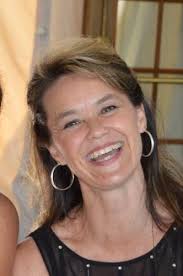 Ellen Levesque's Instagram, Twitter & Facebook