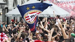 This page displays a detailed overview of the club's current squad. Psv Eindhoven Fans Accused Of Mocking Beggars In Madrid Face Prison