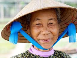 ROBIN WONG : Shutter Therapy in Hoi An, Vietnam with OM-D E-M1