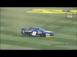 The first wreck of the afternoon came in lap 59 with william byron. Chase Elliott Crash In Qualifying 2015 Nascar Xfintiy Kansas Youtube