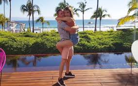 La modelo fernanda gómez presumió fotos de su avanzado embarazo en su cuenta de instagram, a pocos meses de a finales de junio saúl canelo álvarez y la modelo shannon de lima. Del Ring Al Altar Fernanda Gomez Y Saul Canelo Alvarez Se Dan El Si El Sol De Mexico Noticias Deportes Gossip Columnas