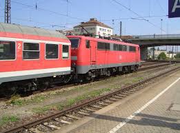Find ip address information with this free ip lookup and locator. Die Br 111 204 4 Mit Einem Re Bei Der Ausfahrt Aus Regensburg Hbf Bahnbilder De