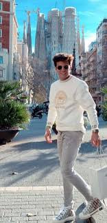 His current girlfriend or wife, his salary and his tattoos. Riqui Puig Un Dia De Partit 0 23 Instagram Wattpad