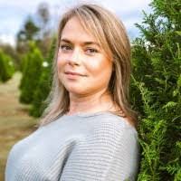 Courtney Klug's Instagram, Twitter & Facebook