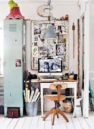 Willkommen Im Locker Room Schweizer Illustrierte Buro Inspiration Metallschranke Haus Interieurs