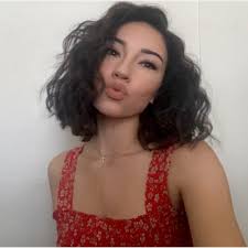 Angelica Gutierrez (@angelicsmarie_)