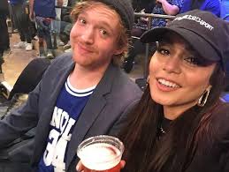 Her family moved to san diego, california, while she was still a toddler. Vanessa Hudgens Bio Facts Dating Boyfriend Net Worth Tv Shows Salary Age Wiki Height Parents Family Album Awards Nationality Kyle Kuzma Factmandu