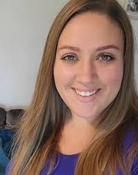 Donia Robinson's Instagram, Twitter & Facebook