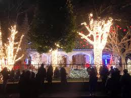 La casa di babbo natale. Casa Di Babbo Natale A Melegnano Quando Apre E Orari Dove Si Trova Dicembre Gennaio 2020