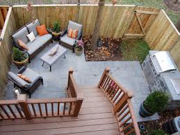 Another winner for any small patio space is folding furniture, especially if you'll only eat out occasionally. Simple Outdoor Kitchen Designs For Small Spaces