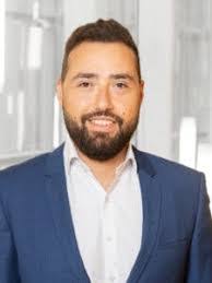 Derrick Ousley's Instagram, Twitter & Facebook