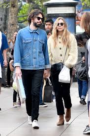Furthermore, he is the boyfriend of. Elizabeth Olsen And Her Boyfriend Robbie Arnett Out In Los Angeles 18 Gotceleb