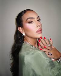 Choáng voáng với bộ sưu tập trang sức 116 tỷ của bạn gái Ronaldo, Georgina  Rodriguez