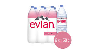 Evian mineralwasser im grossformat 1,5 l damit die ganze familie genügend wasser trinkt. Switzerland De Evian