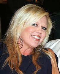 Dawn Colucci's Instagram, Twitter & Facebook