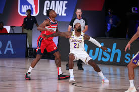 The wizards is our last chance to get a look at the lakers before the games really start to count on thursday, as the lakers kick off the nba's resumption against the los angeles. Lakers Vs Wizards Final Score Jr Smith Dion Waiters Power La To 123 116 Win In Final Scrimmage Draftkings Nation