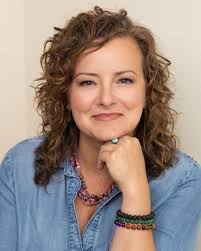 Heather Barton's Instagram, Twitter & Facebook