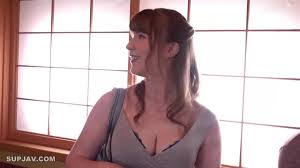 JUL-230 A Glamorous Married Woman From The Land Of The