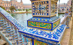 Aus den spanischen fliesen lässt sich eine hausnummer im mediteranen stil zusammensetzen. Spanische Fliesen Varianten Hersteller Kosten