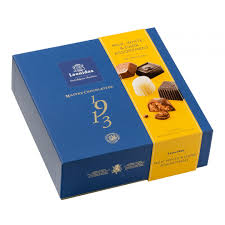 Orders over 100€ are delivered. Leonidas Gift Box Mix 38 Pieces 460g Aelia Duty Free Belgium
