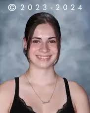 Robin Parmelee's Instagram, Twitter & Facebook