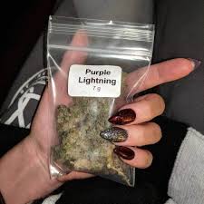 As you can see, it's a good way to save some money as opposed to buying by the gram. How Much Does Weed Cost In The United States And Canada
