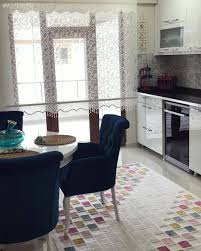 Beyaz Pembe Ve Altin Uyumuyla Feminen Siklik Merve Hanimin Evi 4 Ev Gezmesi Ev Ic Mekanlari Evler Cagdas Mutfak