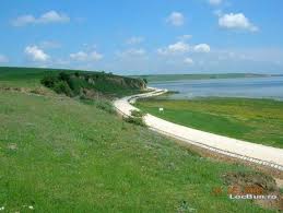 Ciocana in zona industriala spre vinzare 6 hectare linga linie de calea ferata. Teren Agricol In Almalau Mitula Apartamente