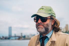 Gli occhiali da sole da uomo di Kirk Originals firmati David Coggins