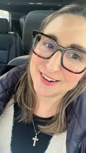 Wishing our 2021 President-Elect, Debbie DeAngelo, a VERY HAPPY BIRTHDAY!!  Thank you for everything you do for our network, we hope you have a  wonderful day!!