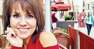 Debbie Lanier's Instagram, Twitter & Facebook