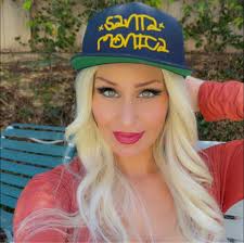 Would you pay $2500 a month for a 376 square ft 1 bedroom apartment in  Santa Monica?