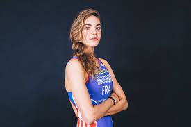 Sian rainsley crossed the line in 13th place at the front of a large chasing pack that also included fellow brit, non stanford in 17th. Best Of 22 Juillet Triathlon Victoire Historique Pour Cassandre Beaugrand Sport Business Mag