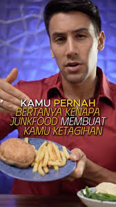 Siapa nih yang selama ini salah sangka kalau junk food dan fast food itu  sama? bedaa yaa guys! #lifebuddy #informasikesehatan #junkfood #fastfood  #makanansehat