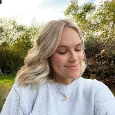 Adrienne Lang's Instagram, Twitter & Facebook