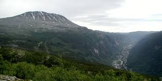 There is an elevator system inside. Gaustatoppen Wikipedia