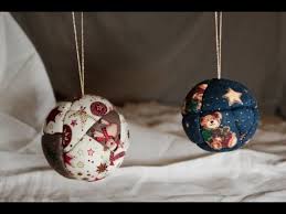 Dans mon club de patchwork, il y a quelques années, pour un échange sur un forum: Noel Boules De Noel Effet Patchwork Diy Youtube