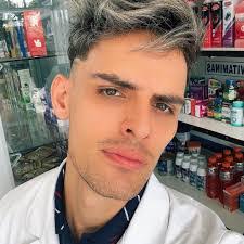 Vicky Regalado's Instagram, Twitter & Facebook