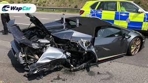 Murcielago roadster 6.5 v12 lp640. 20 Minute Joy Ride Is All This Owner Got When The Lamborghini Got Mutilated Wapcar