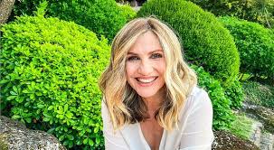 Check spelling or type a new query. Lorella Cuccarini Compie 55 Anni Festa A Sorpresa In Barca Con Tutta La Famiglia Il Mattino It