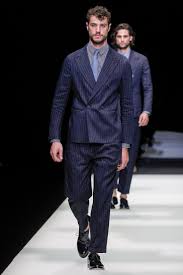 I completi da uomo proposti da zalando sono la quintessenza dell'eleganza. Armani Abiti Da Cerimonia Uomo Www Macj Com Br